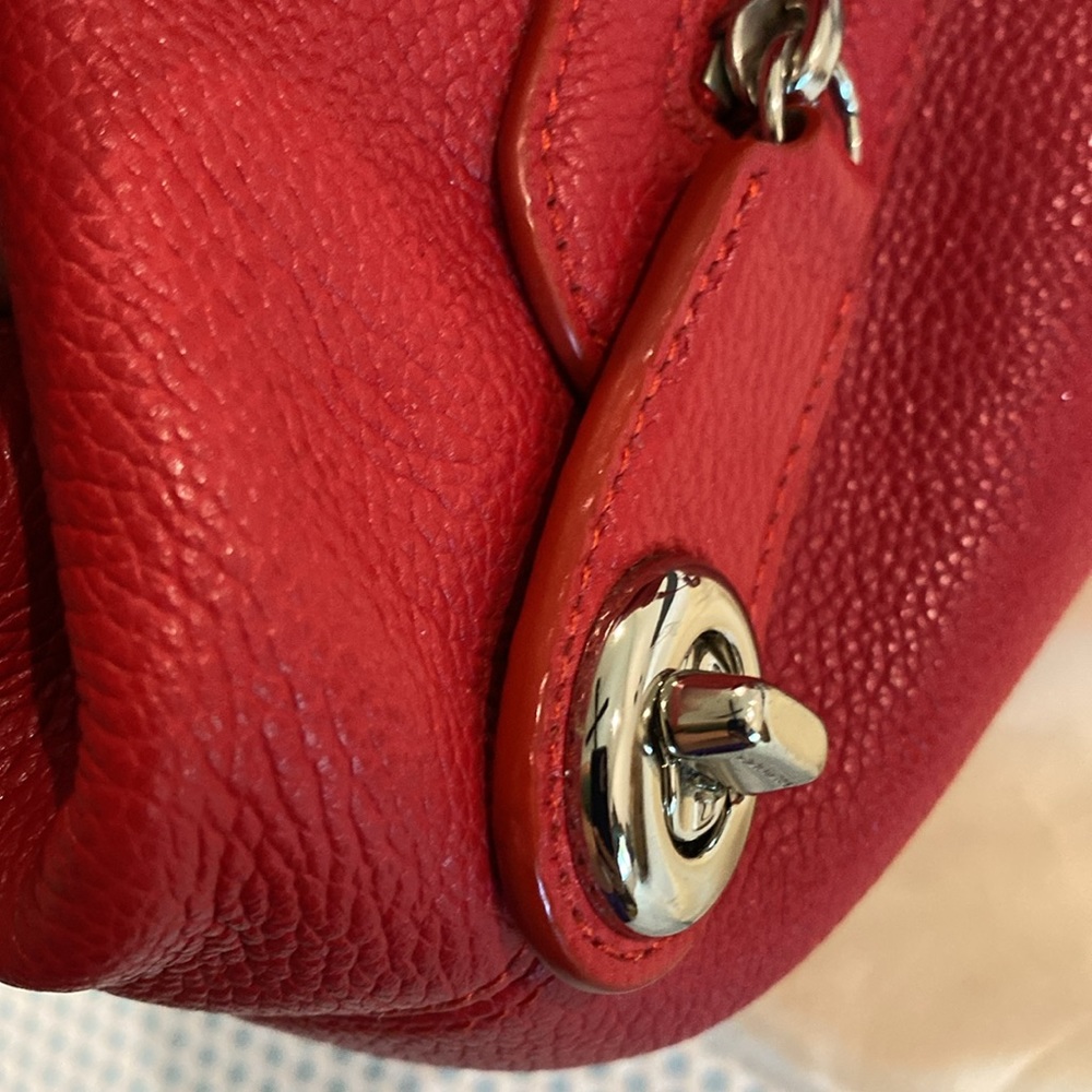 COACH Pebbled Red Leather Edie 31 Tote with original dust bag - Picture 16 of 17